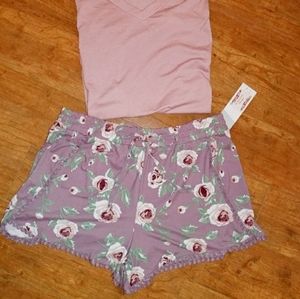 🆕 Dusty Mauve~ Floral Print Dolphin Shorts